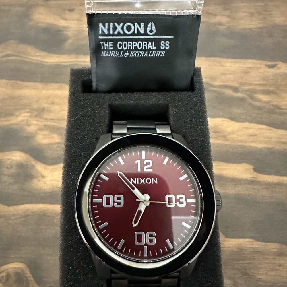 Nixon Corporal SS